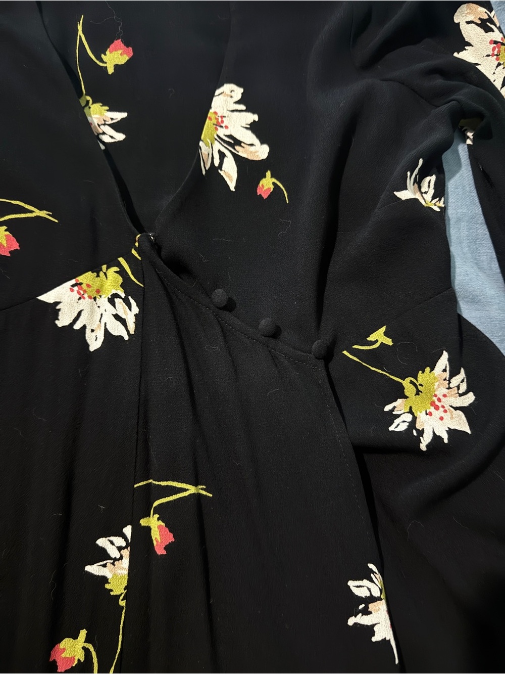 Falling for florals - Picture 3 of 4